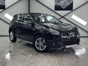 Nissan Qashqai 2.0 DCI 4 x 4 DPF Aut acenta 2012