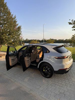 Porsche Cayenne E-Hybrid Tiptronic S 2022