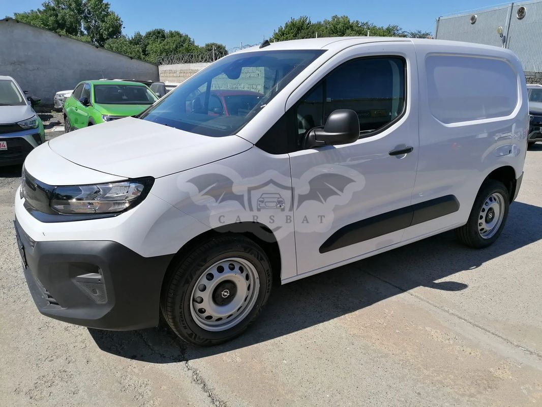 Opel Combo 2024