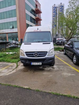 Mercedes-Benz Sprinter 2012