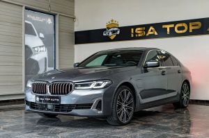 BMW 5 Series 530e xDrive AT PHEV 2020