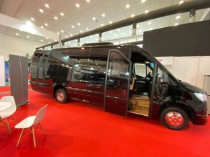 Mercedes-Benz Sprinter 2025