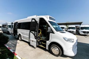 Mercedes-Benz Sprinter 2025