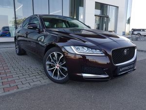 Jaguar XF 20d AWD Portfolio 2017