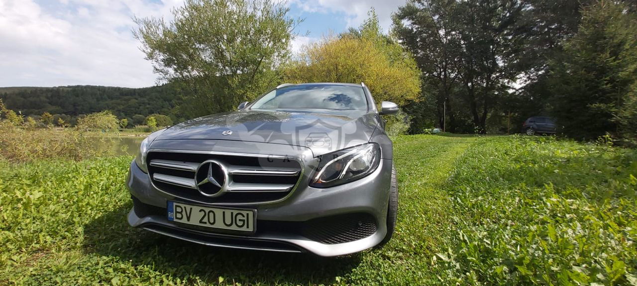 Mercedes-Benz E W213 [2016 - 2023] 220 d 4Matic T 9G-TRONIC Avantgarde 2018