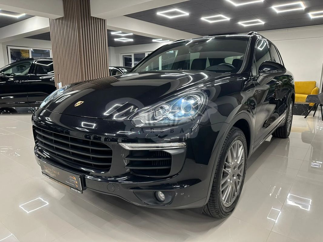 Porsche Cayenne 3.0 L 2016