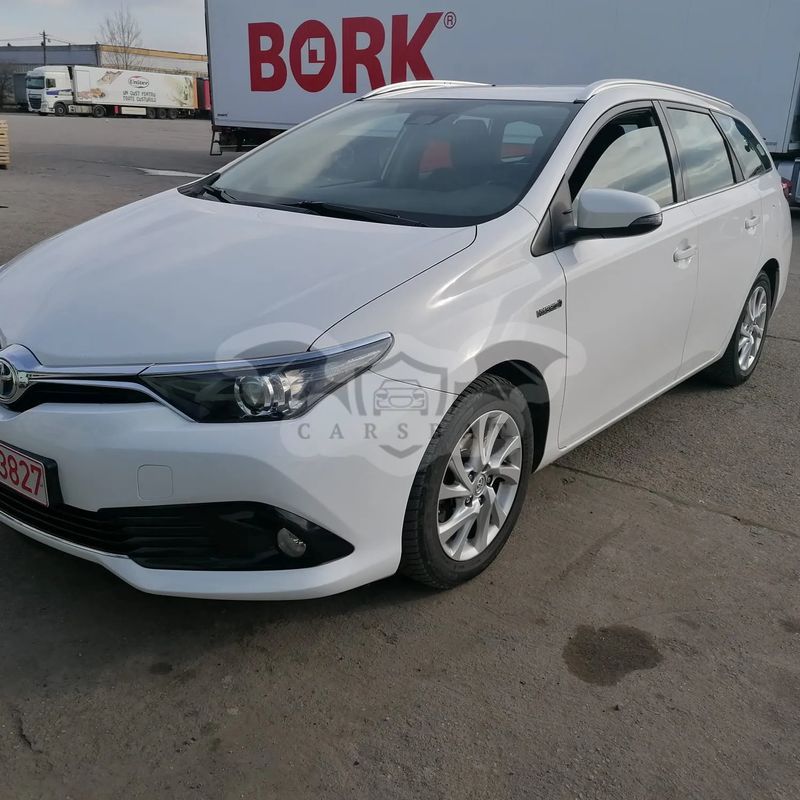 Toyota Auris II [2012 - 2018] 1.8 L VVT-i Hybrid Luna 2016