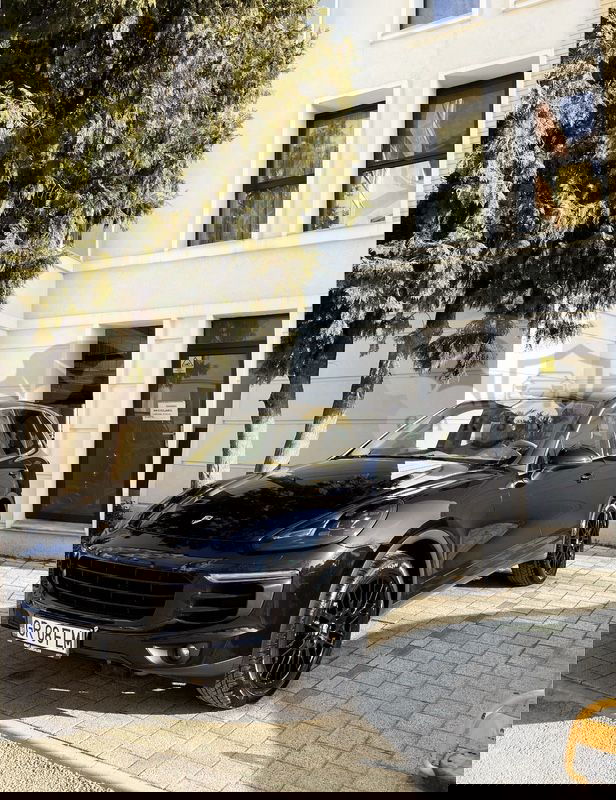 Porsche Cayenne 3.0 L 2017