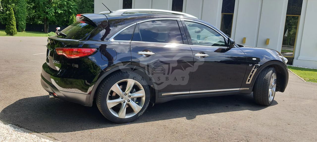 Infiniti QX70 2016