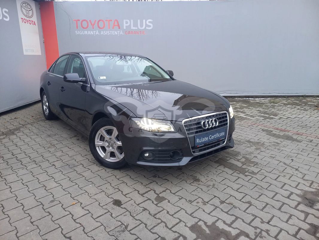 Audi A4 B8 [2007 - 2015] 2.7 TDI B8 Multitronic 2011