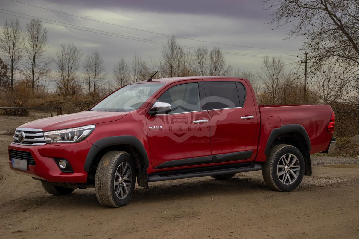 Toyota Hilux VIII [2015 - Prezent] 4x4 Double Cab A/T Invincible 2020