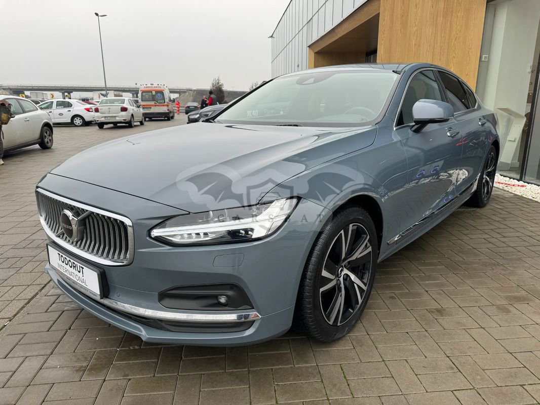 Volvo S90 2021