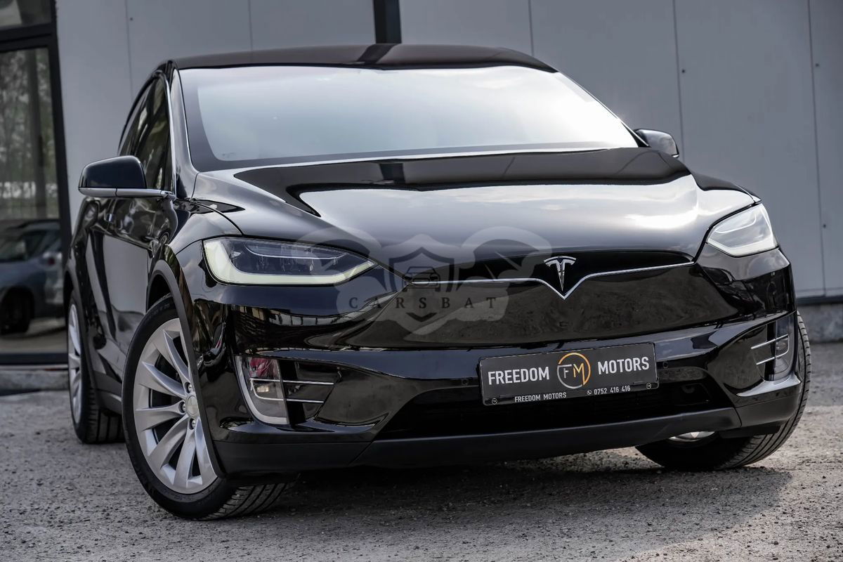 Tesla Model X Signature P90D Allradantrieb 2016