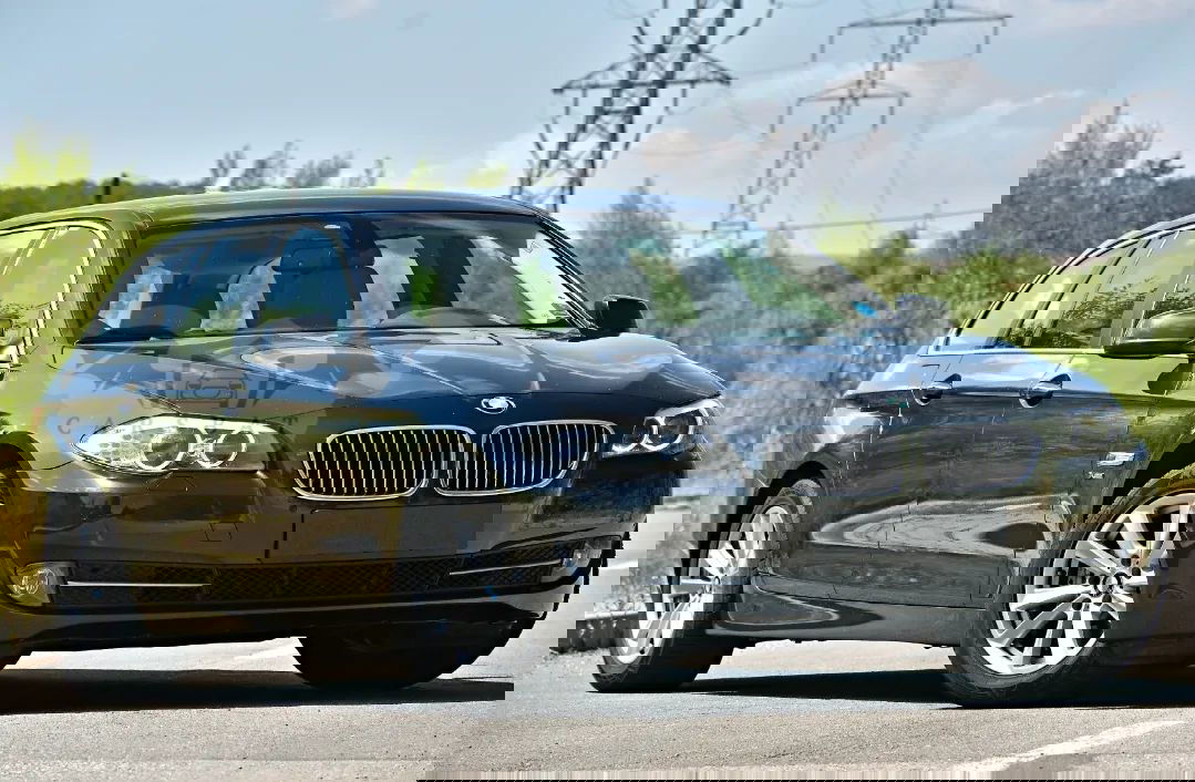 BMW 5 Series 525d xDrive Touring 2012