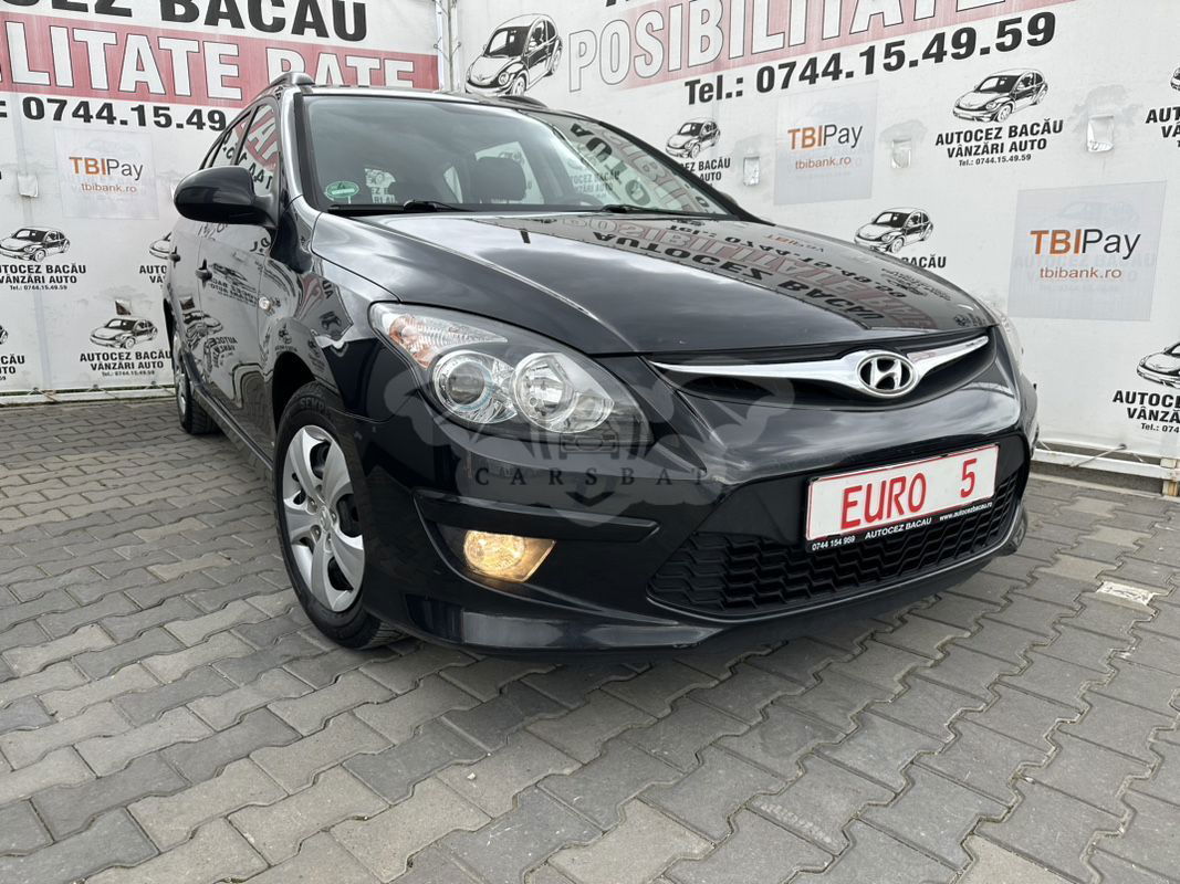 Hyundai i30 II [2011 - 2017] i30cw 1.4 Classic 2011