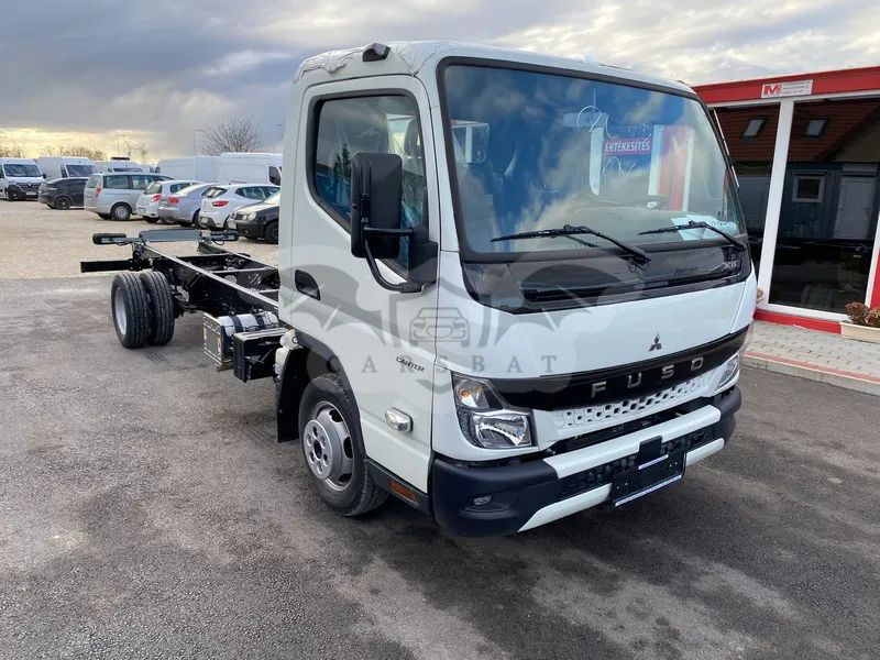 Mitsubishi Fuso Canter 2023