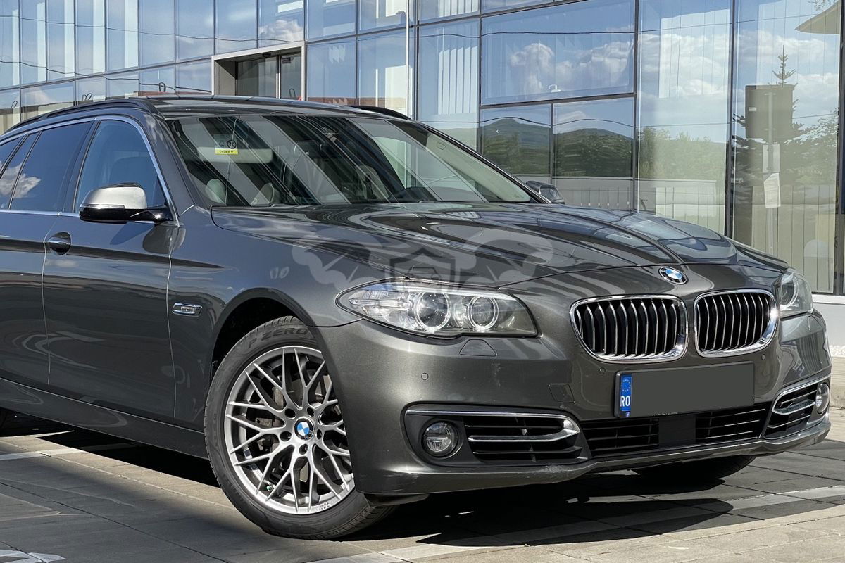 BMW 5 Series F10/F11/F07 [2010 - 2017] 535d xDrive Touring Aut. Luxury Line 2014
