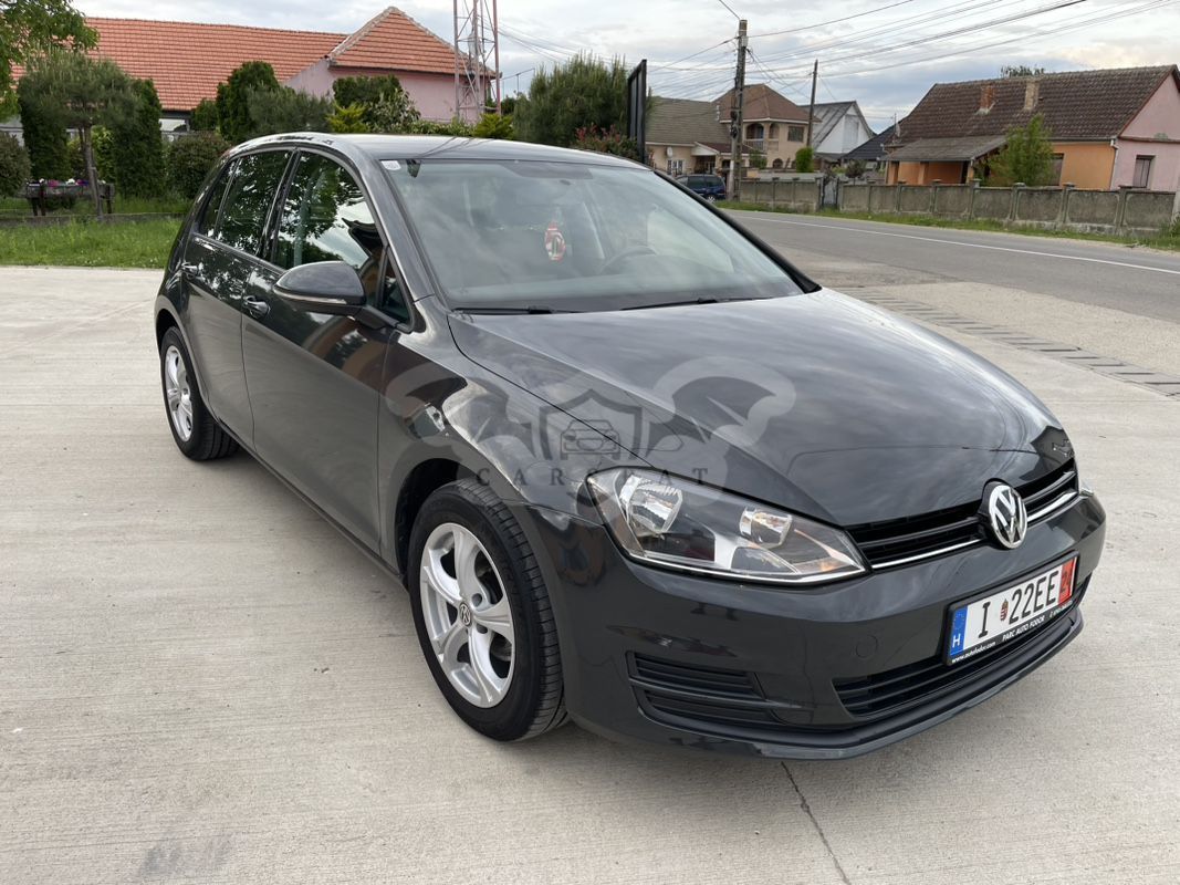 Volkswagen Golf VII [2012 - 2020] 1.2 TSI BlueMotion Technology Trendline 2014