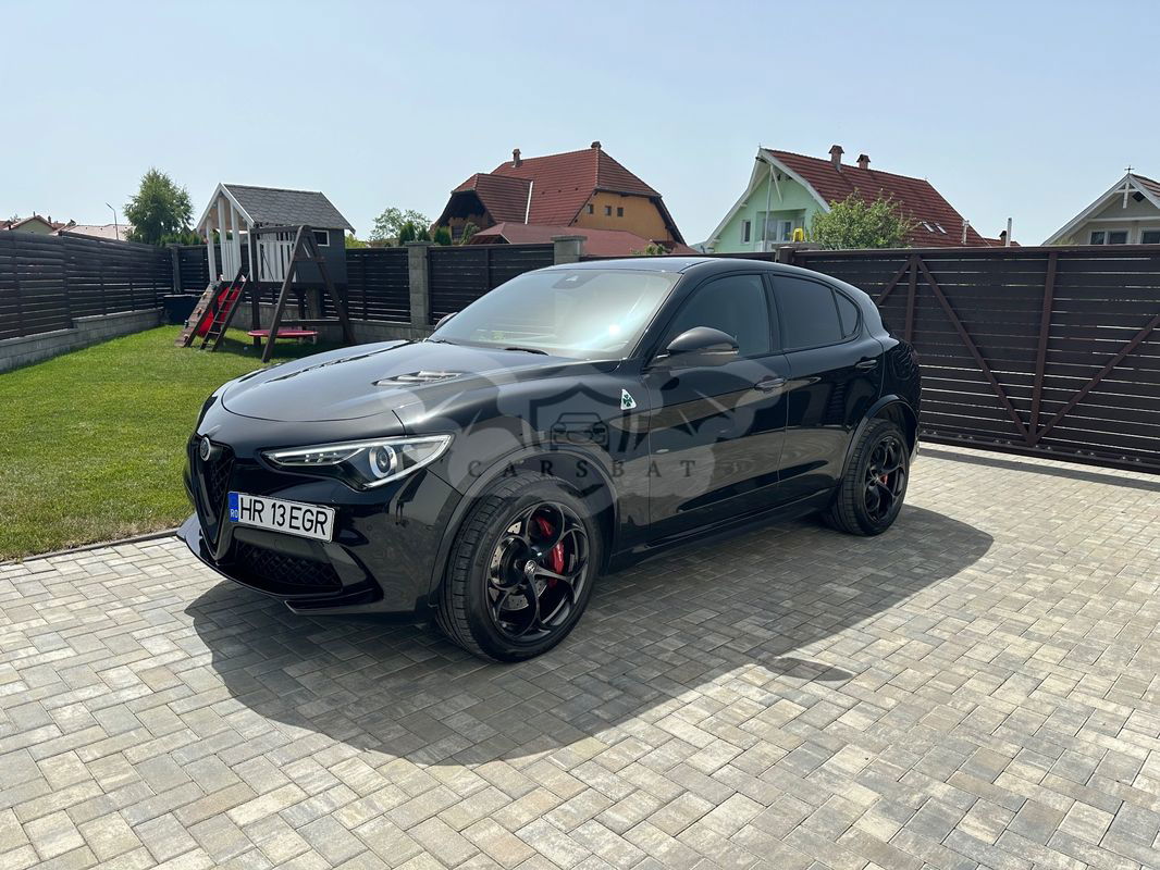 Alfa Romeo Stelvio V6 2.9 Bi-Turbo AT8-Q4 Quadrifoglio 2020