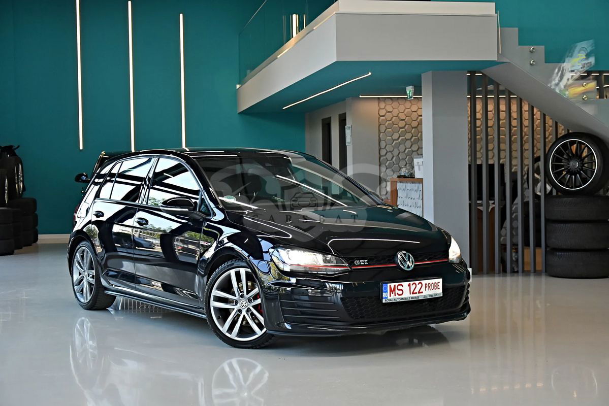 Volkswagen Golf VII [2012 - 2020] 2.0 TSI BMT GTI 2015