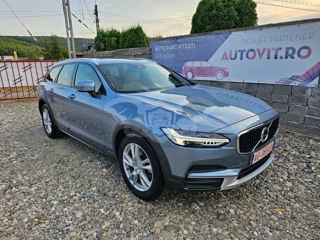 Volvo V90 Cross Country D4 AWD Geartronic Pro 2019