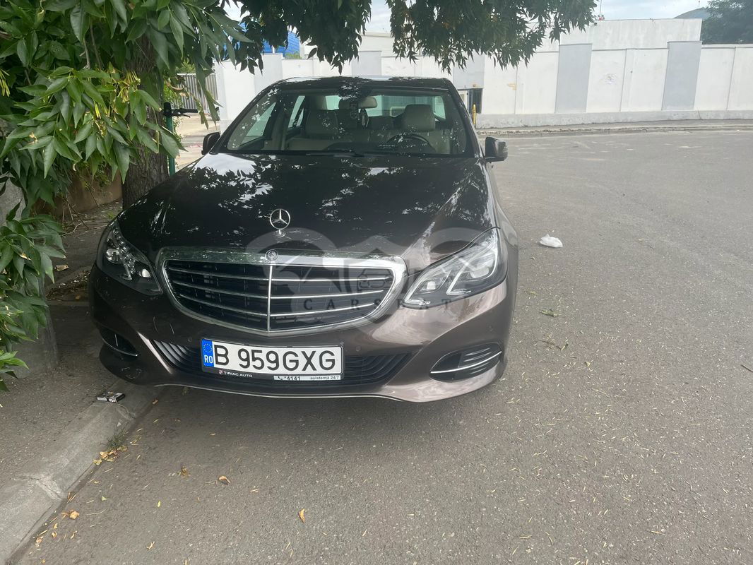 Mercedes-Benz E W212 [2009 - 2016] 220 CDI BlueEfficiency Aut. 2013