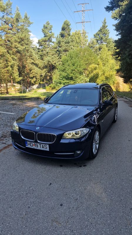 BMW 5 Series F10/F11/F07 [2010 - 2017] 530d xDrive Touring Aut. 2011