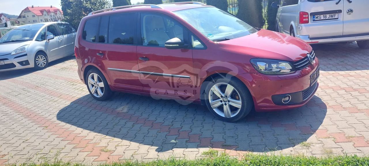 Volkswagen Touran 2.0 TDI DPF DSG Highline 2011
