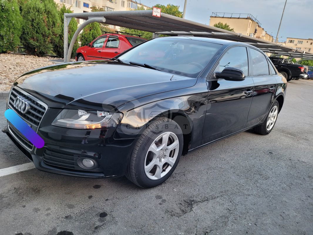 Audi A4 B8 [2007 - 2015] 2.0 TDI Avant 2010