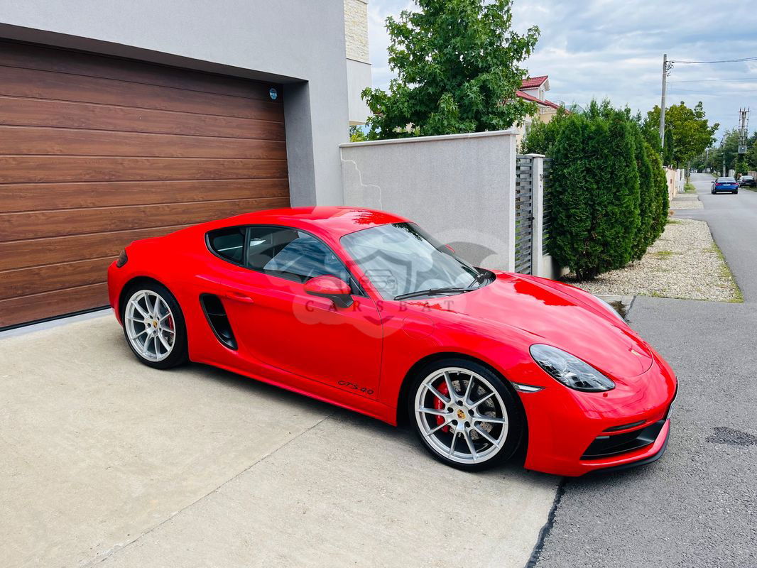 Porsche Cayman 2024