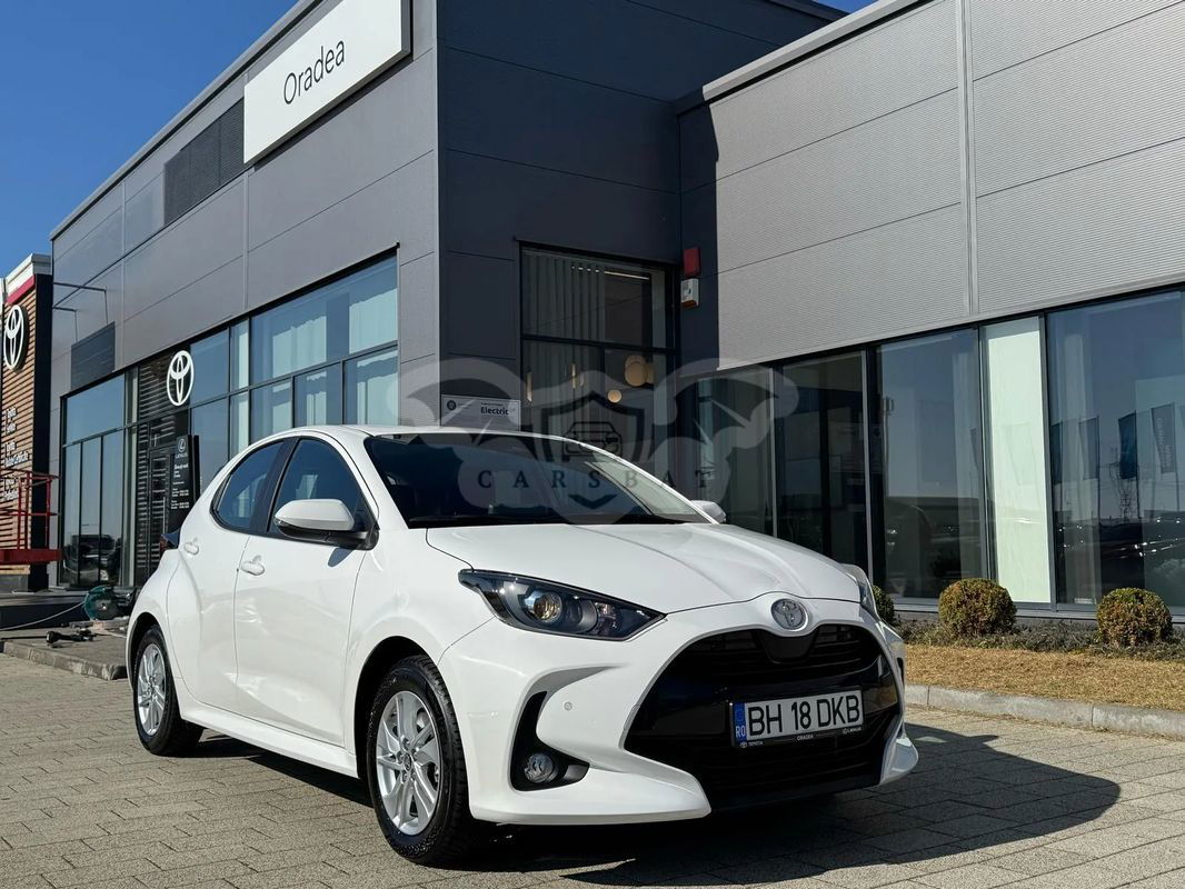 Toyota Yaris 1.5 HEV 116 CP Active 2024