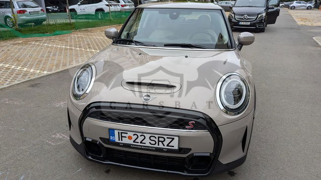Mini Cooper AT 2021
