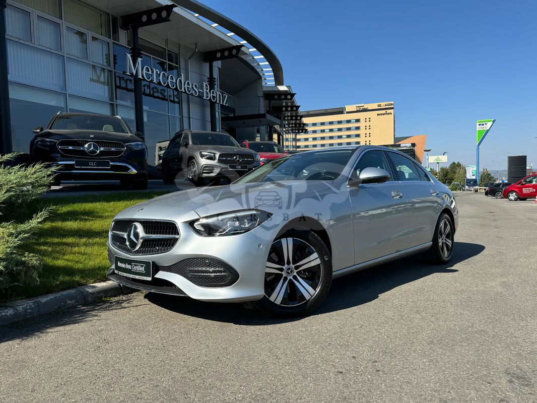 Mercedes-Benz C 220 d 9G-TRONIC 4Matic Avantgarde 2023