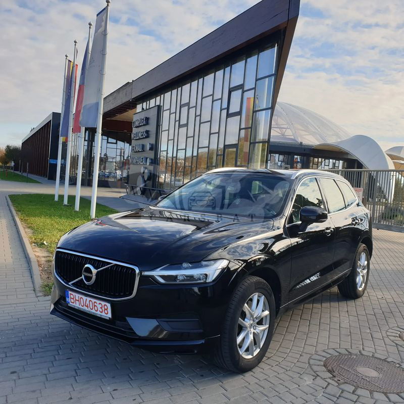 Volvo XC60 II [2017 - Prezent] B4 D AWD Geartronic Momentum Pro 2019