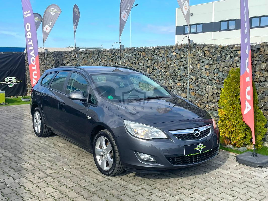 Opel Astra J [2009 - 2018] Sports Tourer 1.4 Turbo ECOTEC Drive 2011
