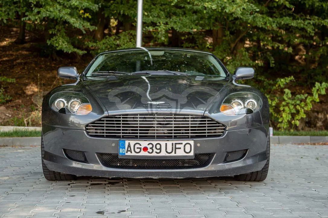 Aston Martin DB9 2008