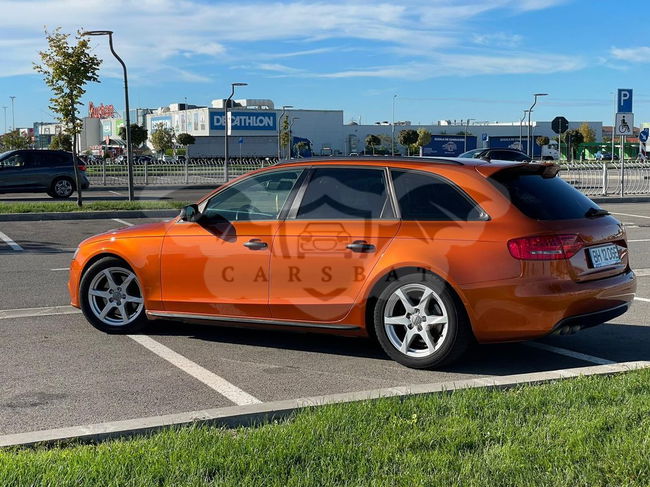 Audi A4 B8 [2007 - 2015] 2.0 TDI Avant 2010
