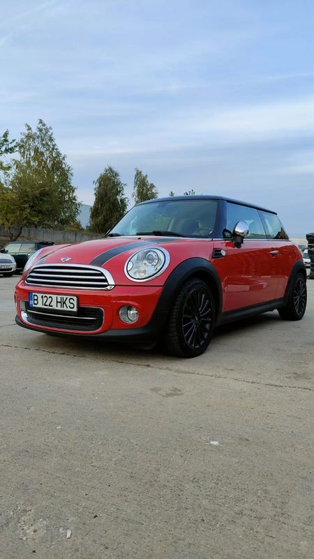 Mini Cooper Standard 2012
