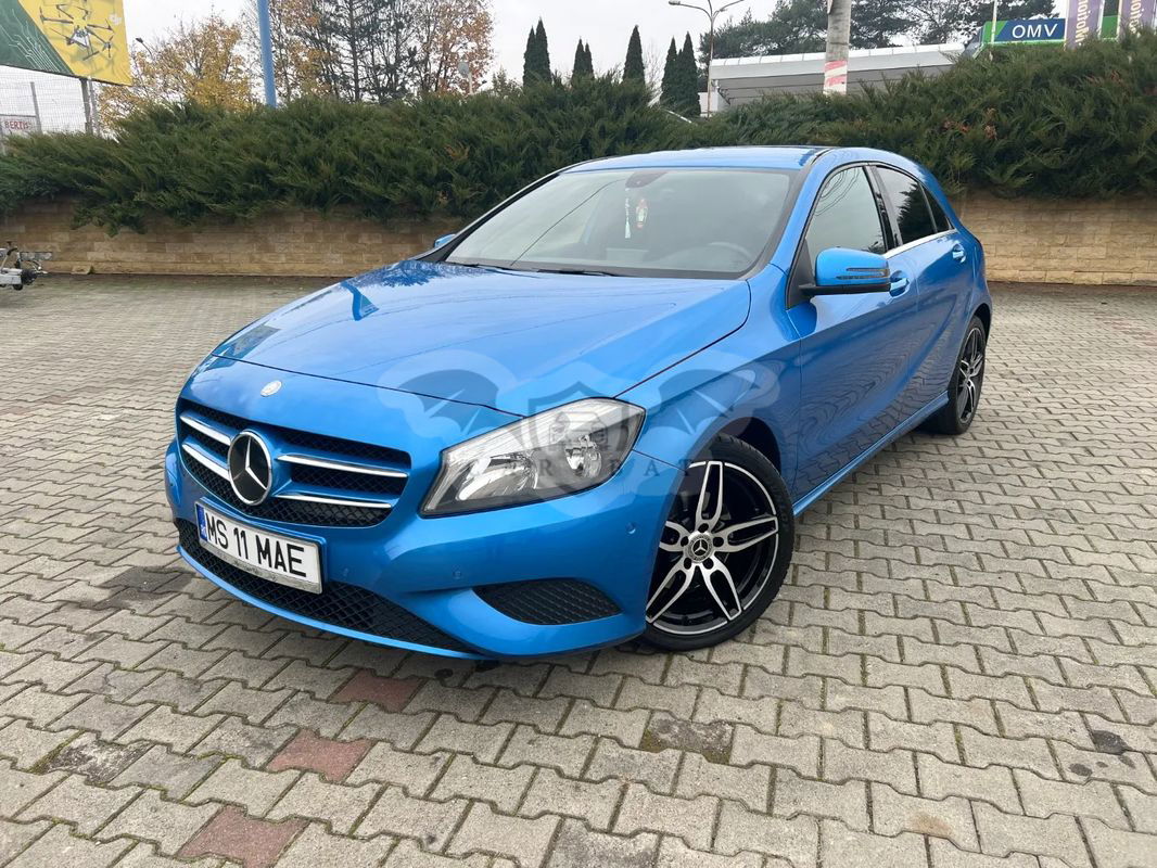 Mercedes-Benz A W176 [2012 - 2018] 180 2013