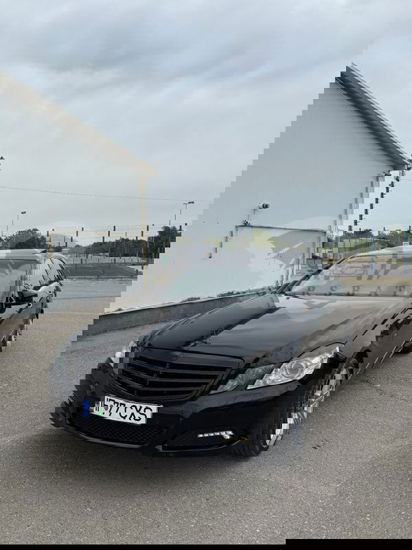 Mercedes-Benz E W212 [2009 - 2016] 220 CDI BlueEfficiency Aut. 2010
