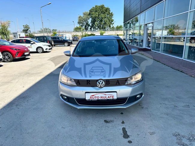 Volkswagen Jetta A6 [2010 - 2018] 2.0 TDI CR DPF Highline 2013