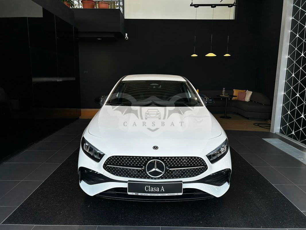 Mercedes-Benz A 220 4Matic 7G-DCT AMG Line 2024