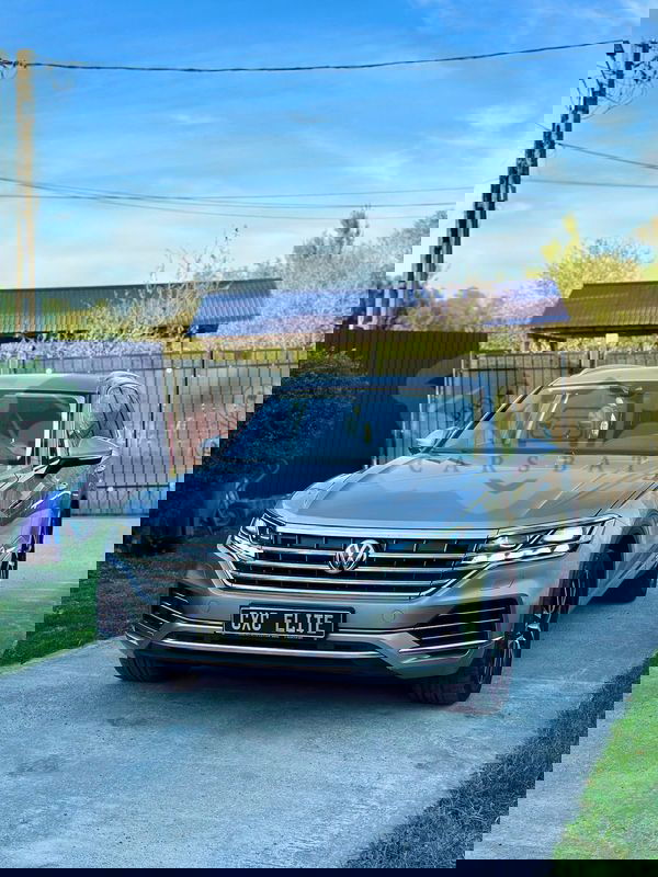 Volkswagen Touareg III [2018 - Prezent] V6 TDI Elegance 2018