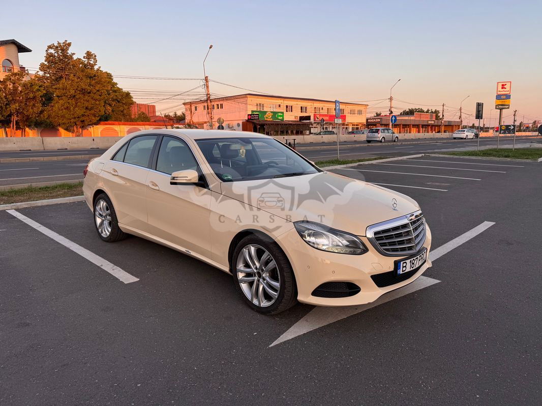 Mercedes-Benz E W212 [2009 - 2016] 200 BlueTEC 7G-TRONIC 2013