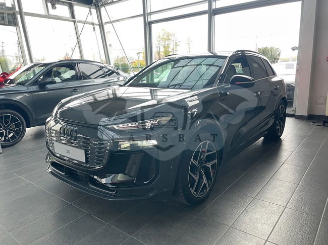 Audi Q6 e-tron 2024