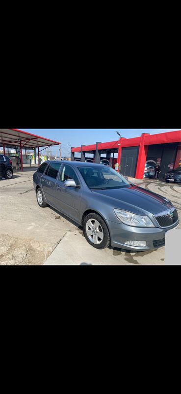 Skoda Octavia II [2004 - 2013] 2.0 TDI Elegance DSG 2013