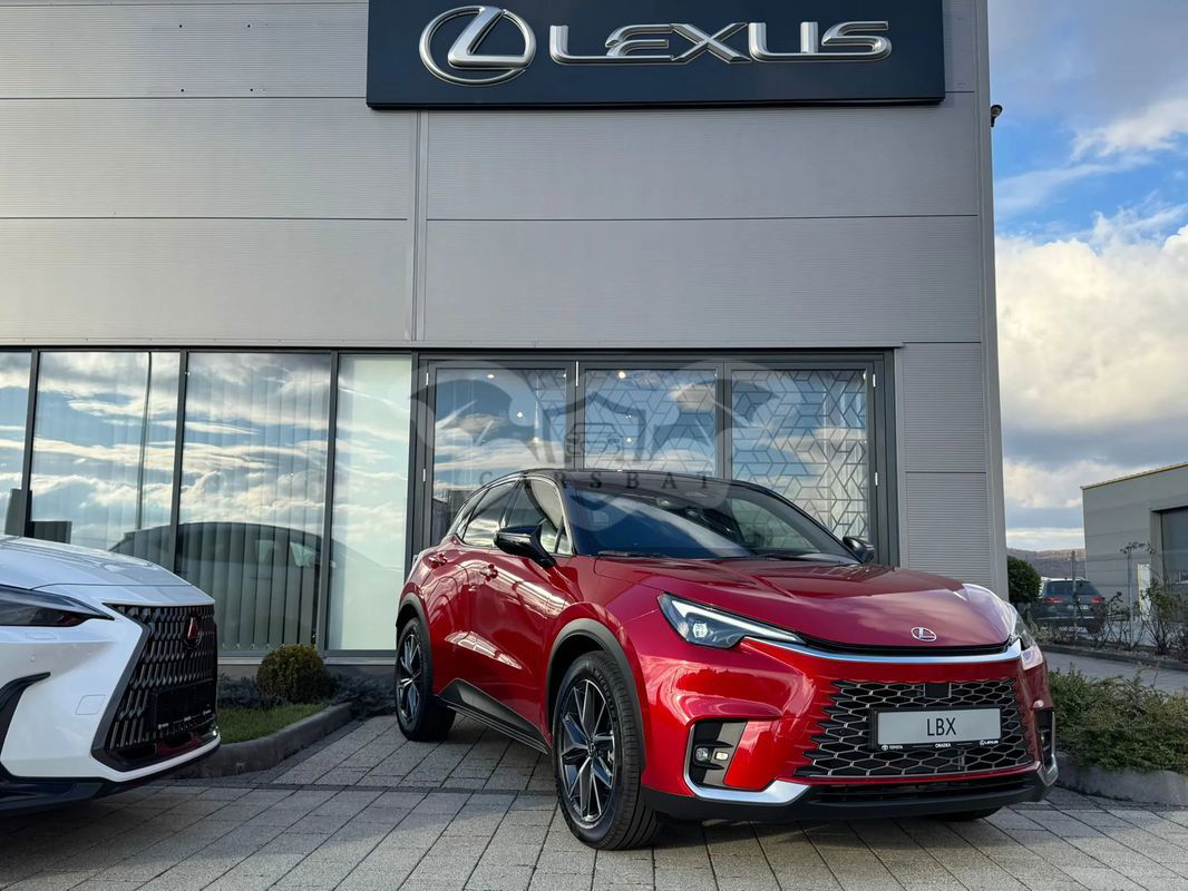 Lexus LBX 1.5 HEV 4x2 CVT Emotion 2024