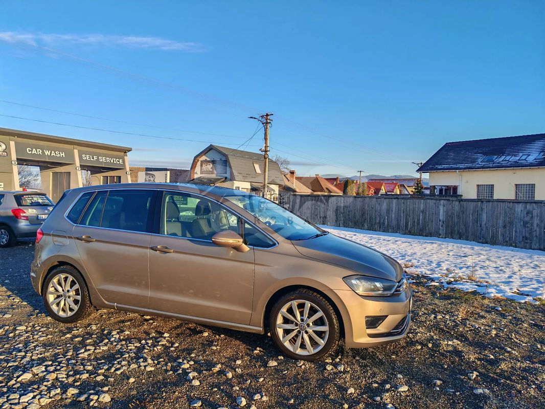 Volkswagen Golf Sportsvan 2.0 TDI DPF BMT Highline 2015