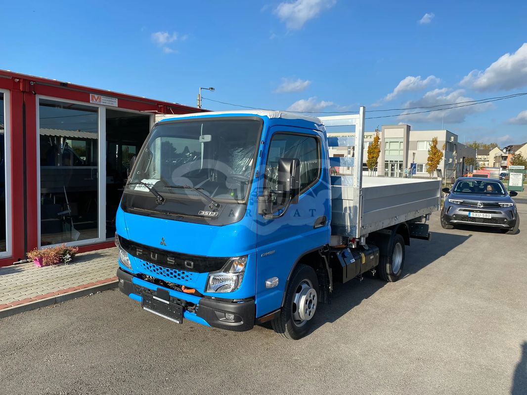 Mitsubishi Fuso Canter 2023