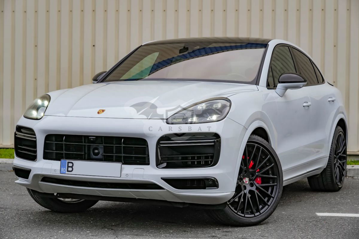 Porsche Cayenne Standard 2020